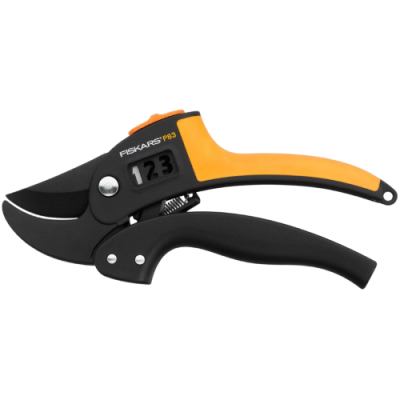 Контактный секатор с механизмом PowerStep, P83,  FISKARS , (1000575/111670)